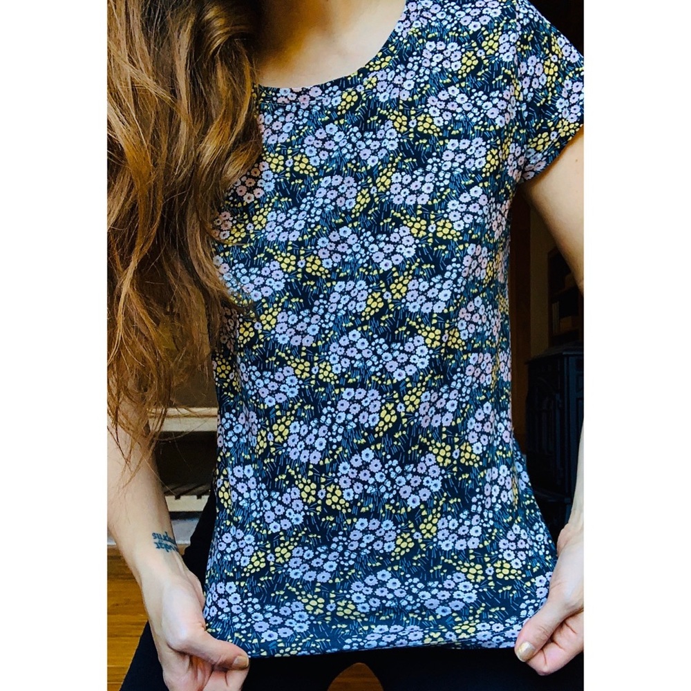 Unique Floral Print Tee